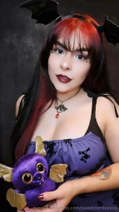 Today is my birthday if you like send me a sweet tip or gift from my