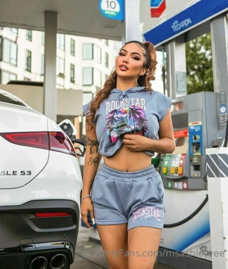 Fill me up with something dangerous 