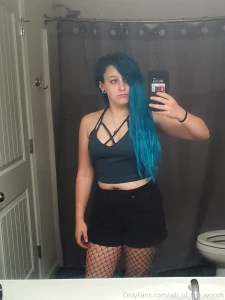 Emo vibes tonight part 4