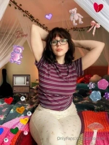 Hello you beautiful people and other such things this is another sort part 3