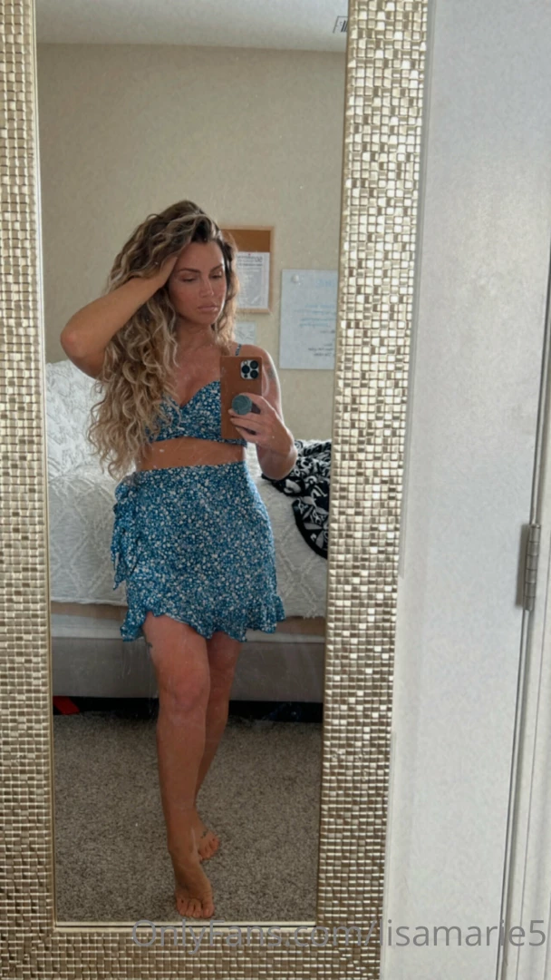 Am i better in a casual outfit or naked part 1 