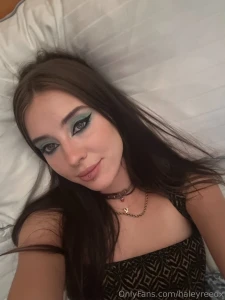 Wanna be the reason my makeup gets messed up