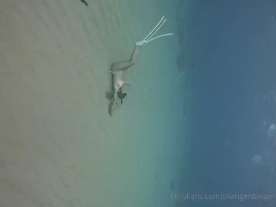 3 girls 1 ocean freediving yesterday with britt heather amp hayley ps 