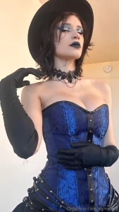 Which character do you think i look like text me