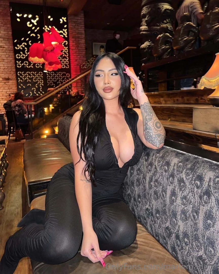 What would you do to this body in this bed 