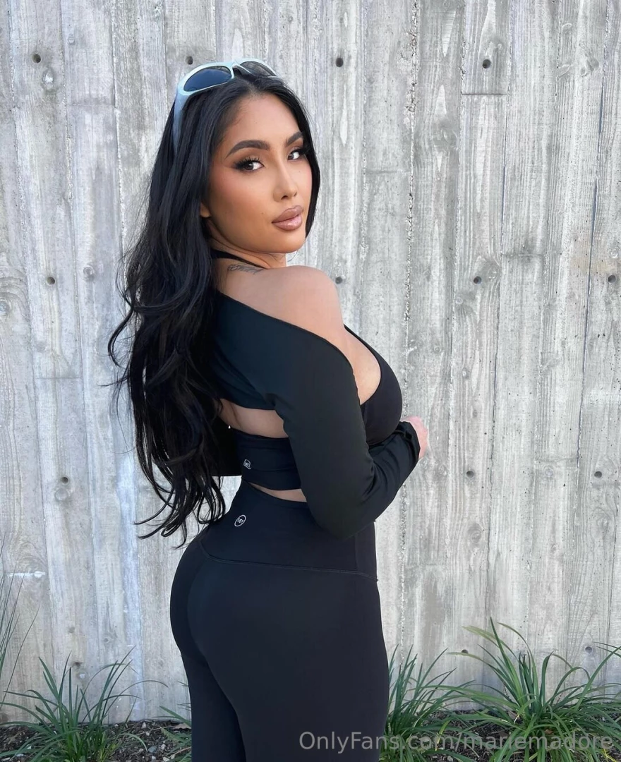 My addiction is your hands on my body part 2 