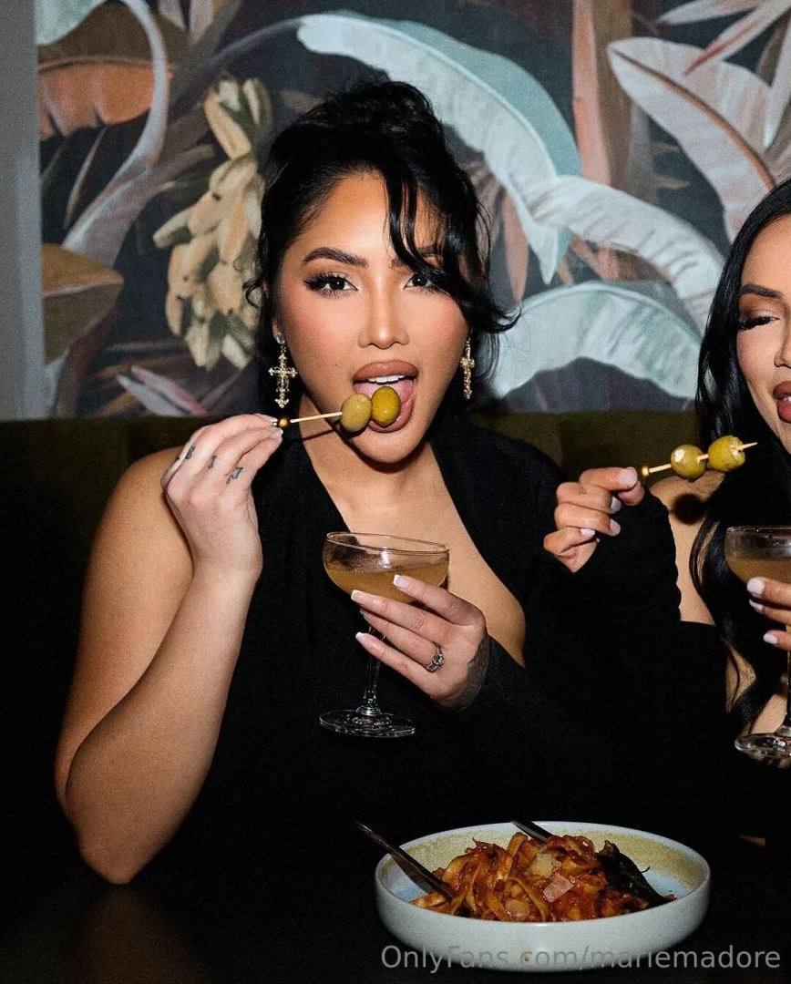 Your clothes would look nice on my bedroom floor part 27 