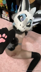 Swapped the black carpet for pink i think it s so much cuter bonus