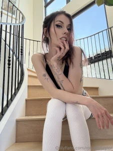 There s something i really wanna show you