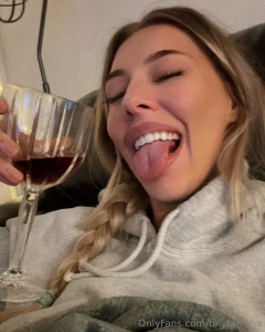 Check your dms amp help me celebrate one year of having an only fans