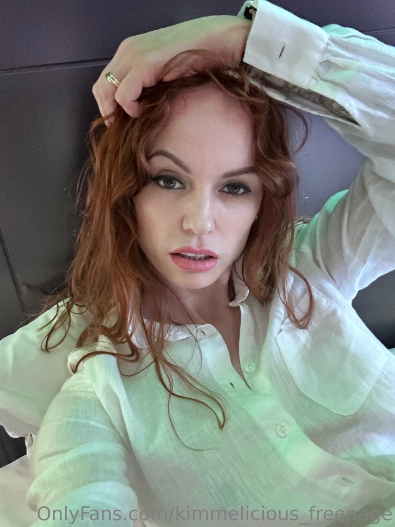 Do you like white shirts 