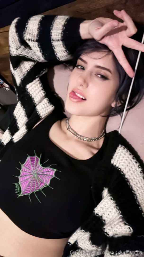 Dm me with ideas of what we can do today 