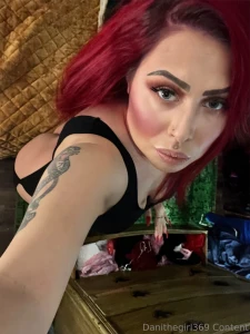 Swipe left to see your favorite ass-ets part 1