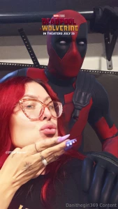 Yalllllllll who saw deadpool i neeeeed to talk about it