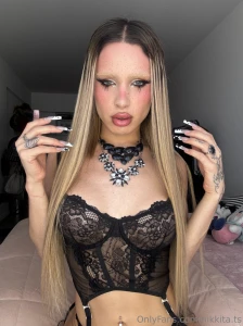 Transparency texture summer 2025 formula now fashion plays into