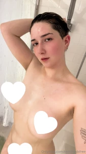 Hey how s your saturday going dm me