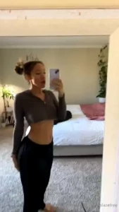 Just giving some energy to the start of the week aprilblaze part 1