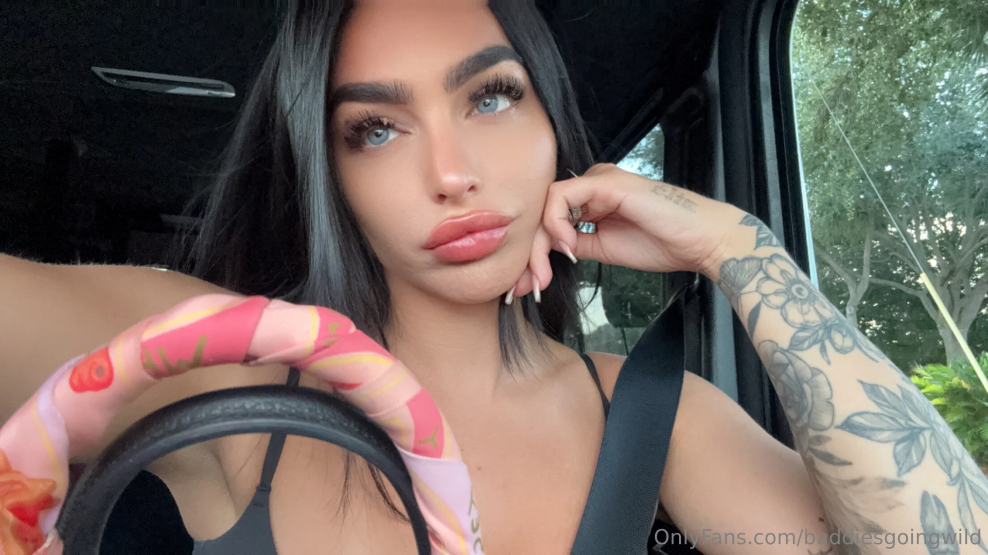 I could use some cuddles ngl 