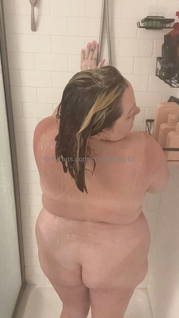 Cum shower with me babes 
