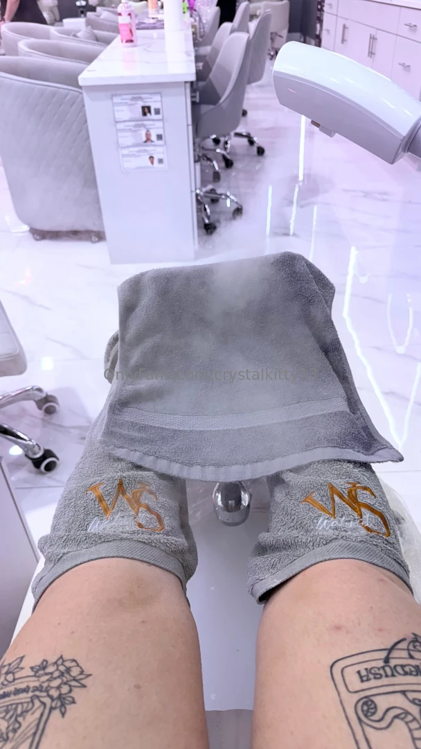 Pedi and mani day sometimes you just gotta treat yourself 