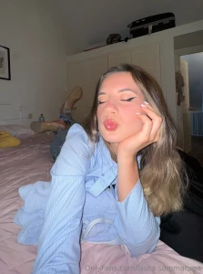 Sending you a big kiss where do you want it