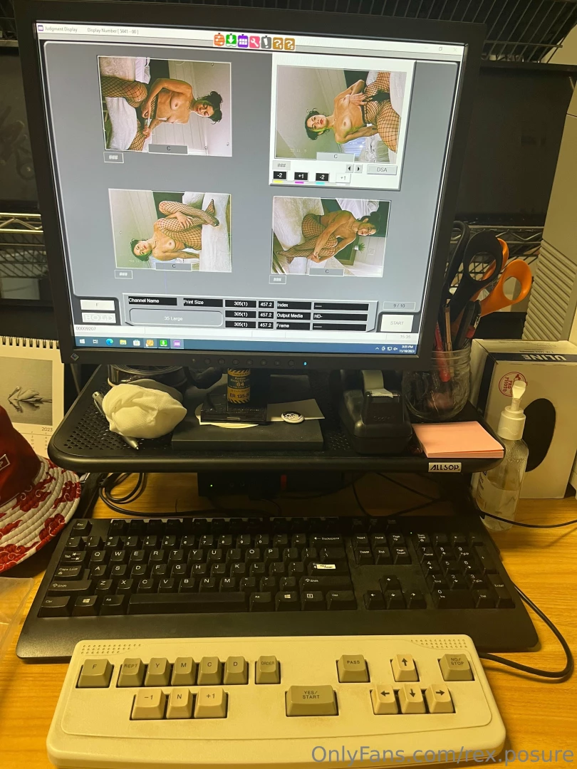 Scans from my shoot with prudence looking pretty nice 