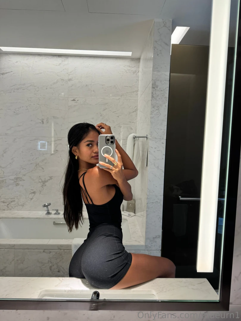 What do you like most about me say i like your ____ in my dm s and i part 3 