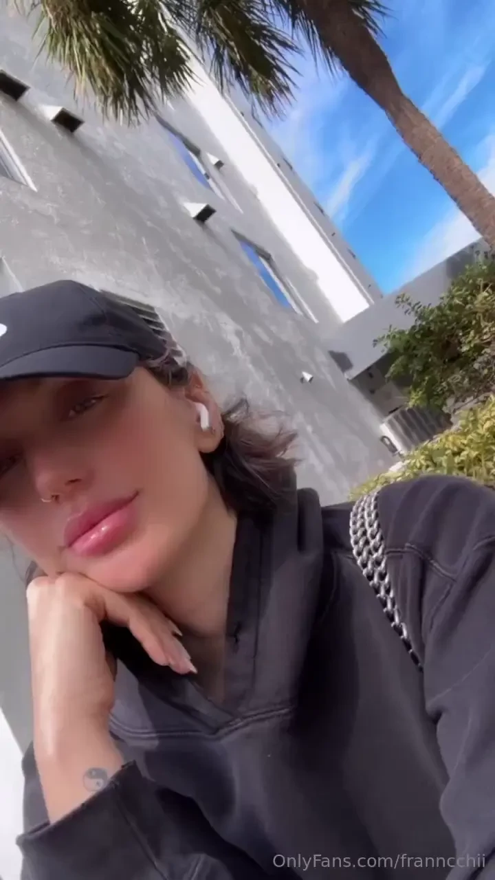 Don t dm me unless you want your monday to 