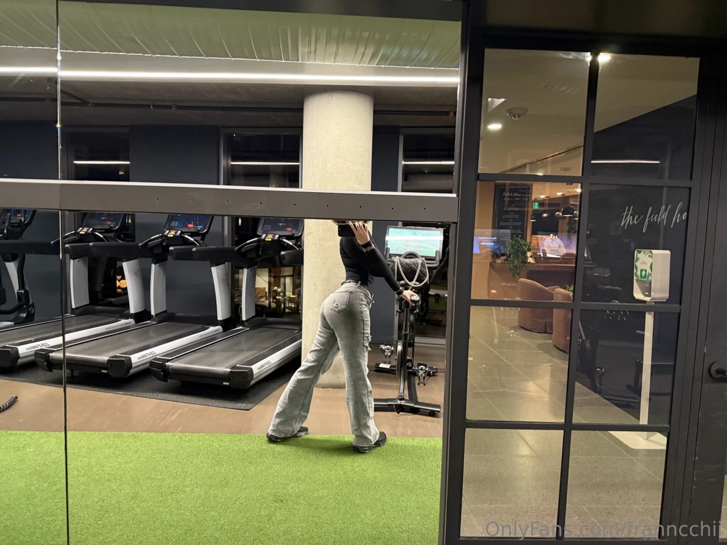 There s a clear best cardio option in this pic just saying 