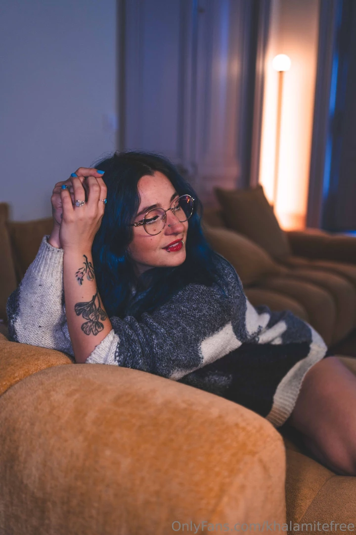 Thinking cute thoughts about you r dick 