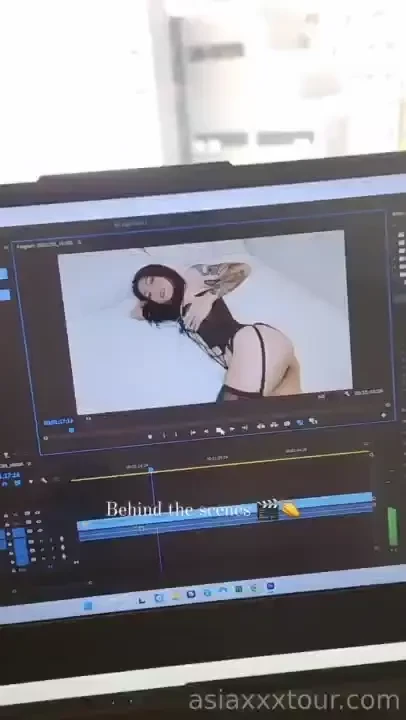 A little taste of what s to cum 