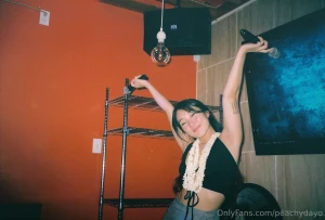 Ohmygosh i barely drank last night but i feel very hungover t_t help