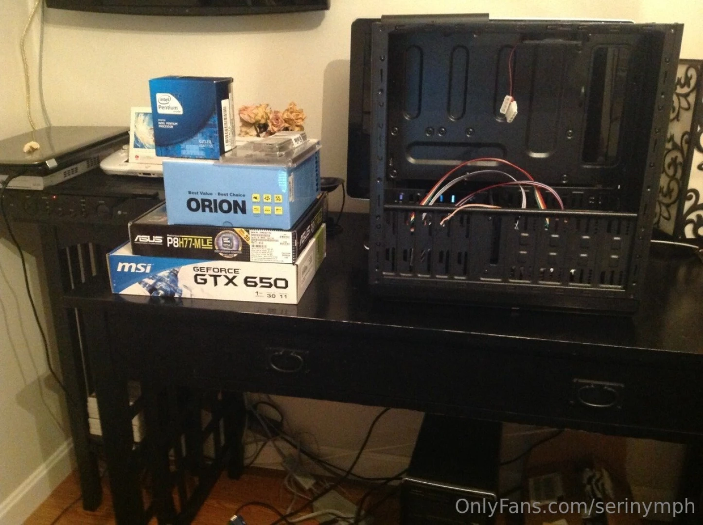 This bootymeat pic goes crazy shooting two new bodysuit cosplays soon part 1 