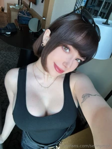 Currently hanging out with my mom in bahhhhston gt d i played lots of