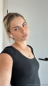 Send me your fav emoji and i ll send what comes next