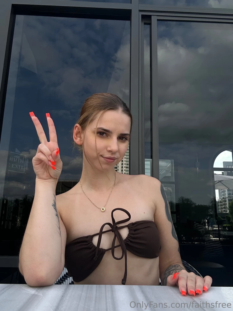 Hello onlyfans hope you re having a great day 