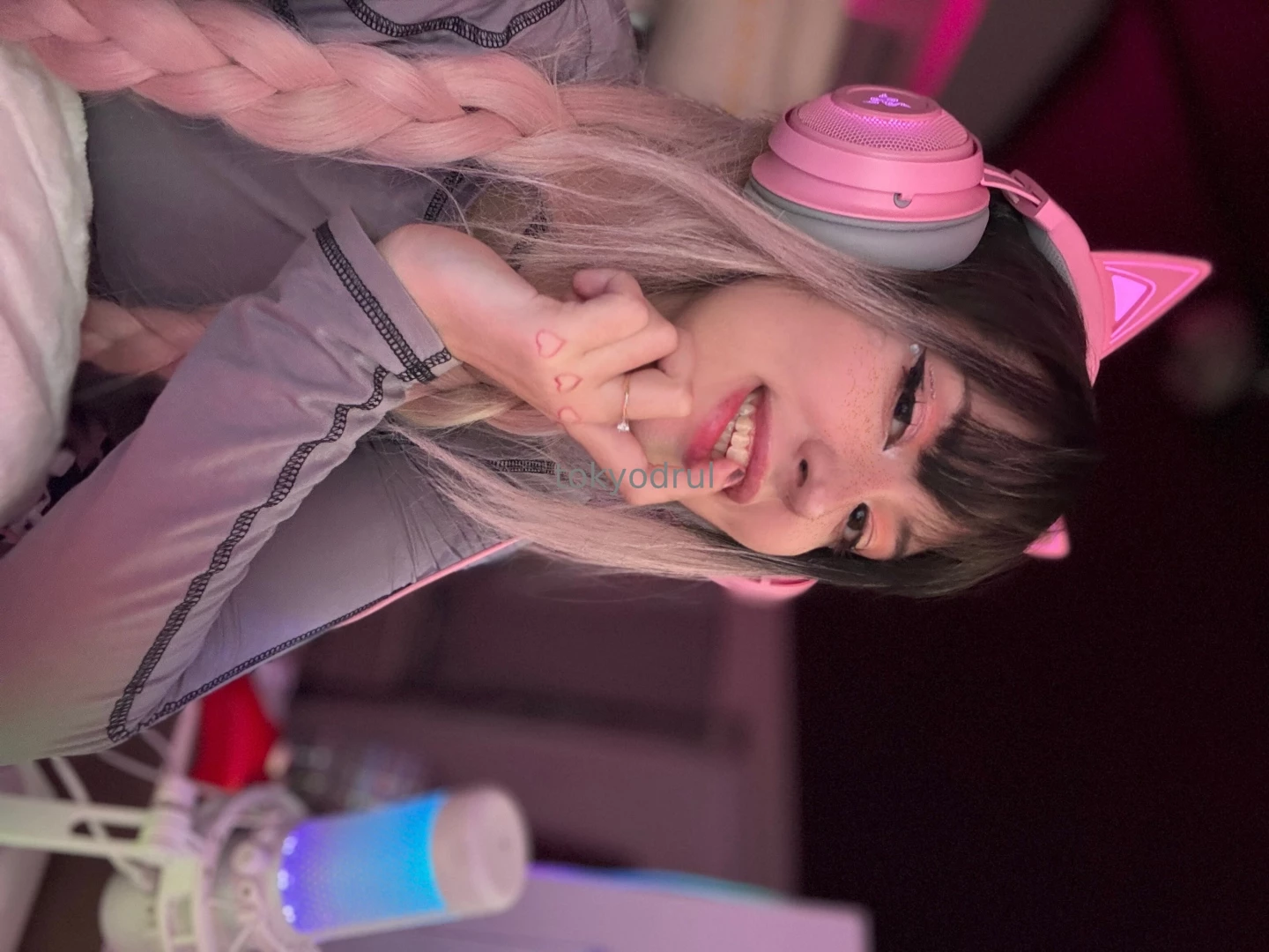 Post stream selfie compilation 3 thanks to everyone who tuned in 