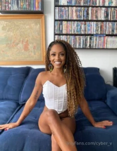 Real enchantress vitoriaxo is the goddess of exclusive content part 827