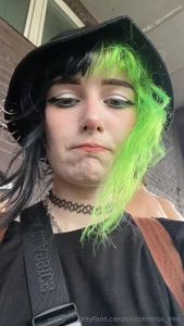My face while reading questionable messages