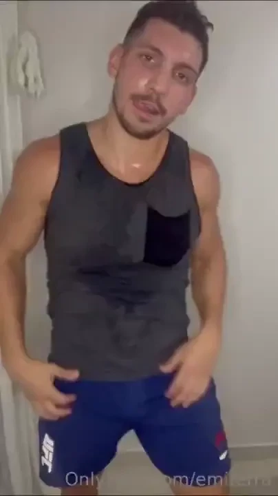 Post gym now i feel like busting your ass and letting cum fall out of 