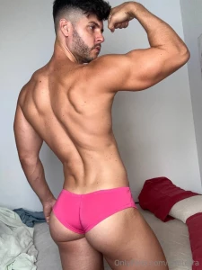 Cubangentleman e_rosxxl don t miss the best ass in action and his