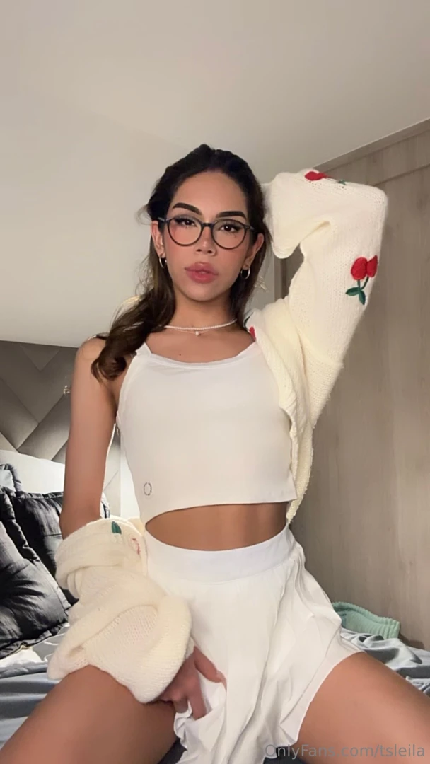 Confidence looks irresistible on me part 3 