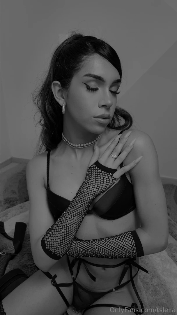 I want to be with you tonight wrapped in glits and dreams every moment part 1 