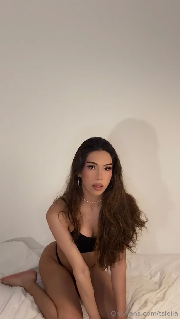 Just your not-so-basic girl striking a pose and keeping it part 3 