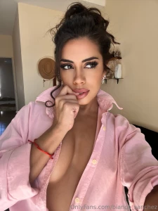 The babysitter got bored and horny