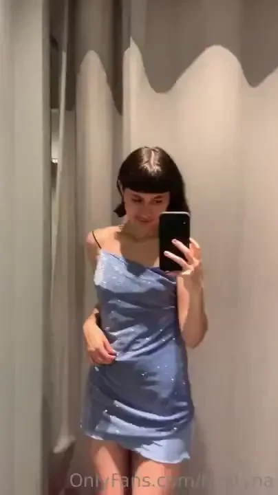 I occupied the fitting room 