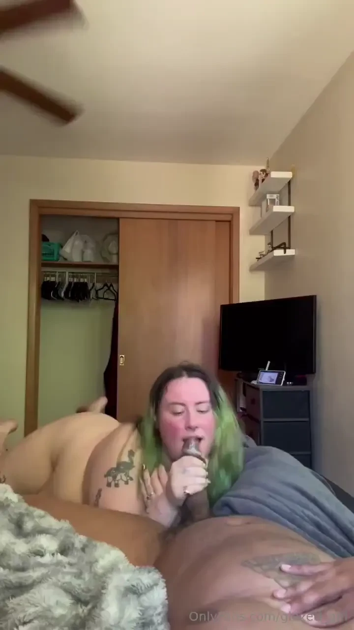 Positivelynudity is the cum queen and has over 4 000 pictures and part 8 