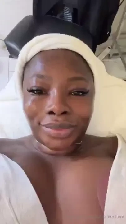 Let me make myself pretty for you do you like my the behind the scenes 