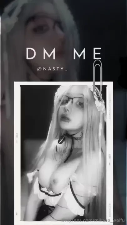 A new year s gift write me in the dm what is written in the picture 