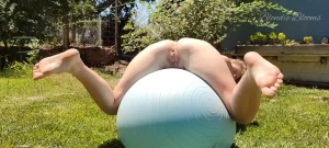 Sunshine and booty cheeks part 2